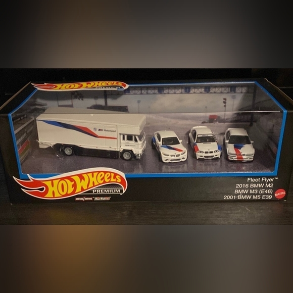 hot wheels Toys Hot Wheels Fleet Flyer Set Poshmark